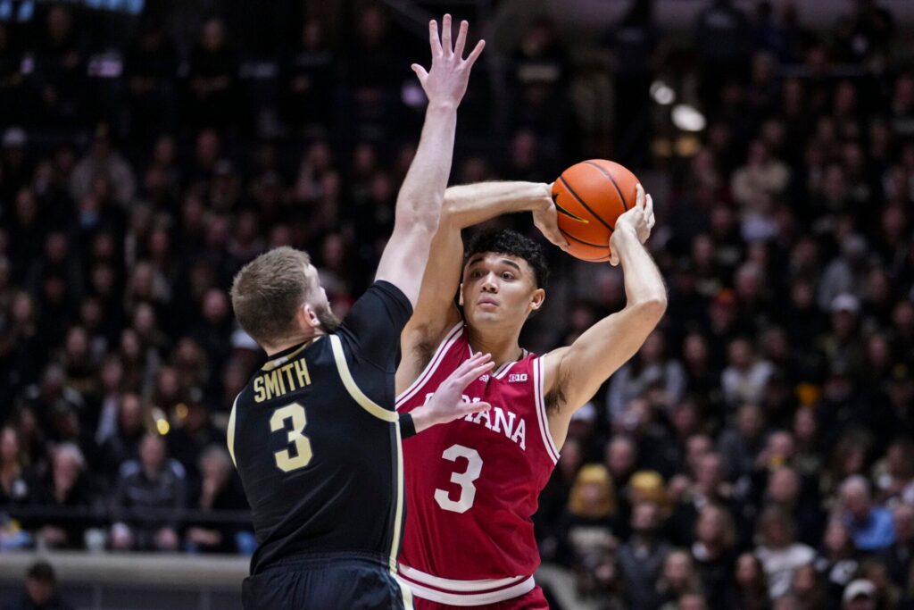 Reports: IU guard Anthony Leal applying for another year of eligibility