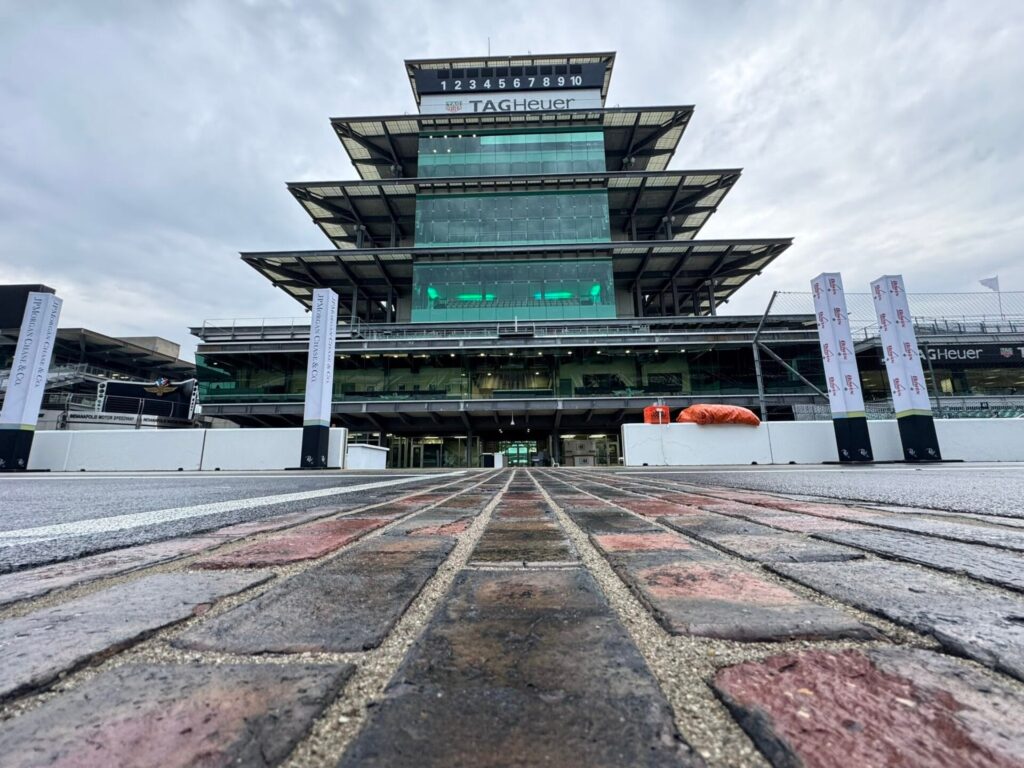 Indianapolis 500 preparations in full swing, grandstand almost sold out