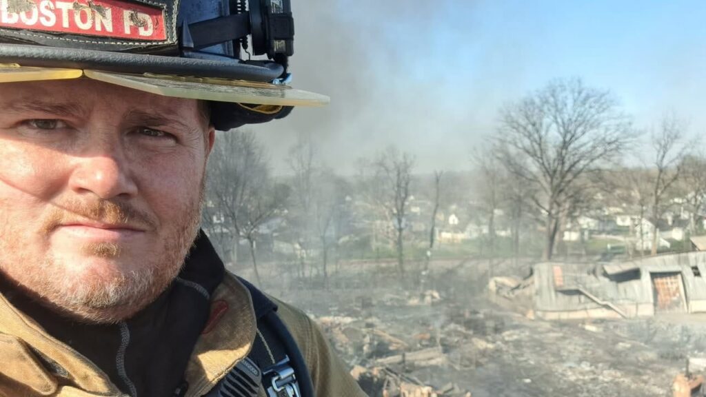 Viewing, funeral set for Wayne County firefighter