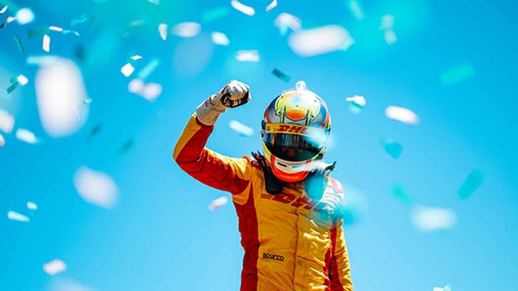 Alex Palou dominates at Laguna Seca, extends IndyCar points lead